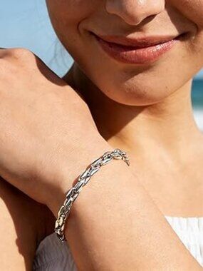 Silver Chunky Chain Bracelet 7 Inch Brand New Unique Design